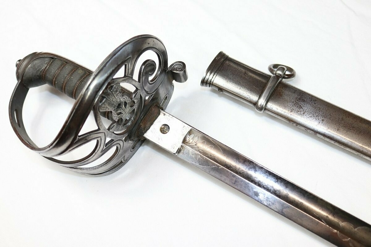 Surrey Rifles Officer's Sword