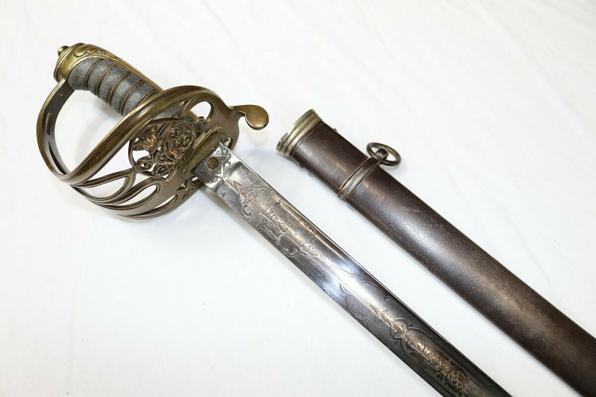 1845 Pattern Infantry Officer's Sword by Pillin/Hobson With Officer's Initials