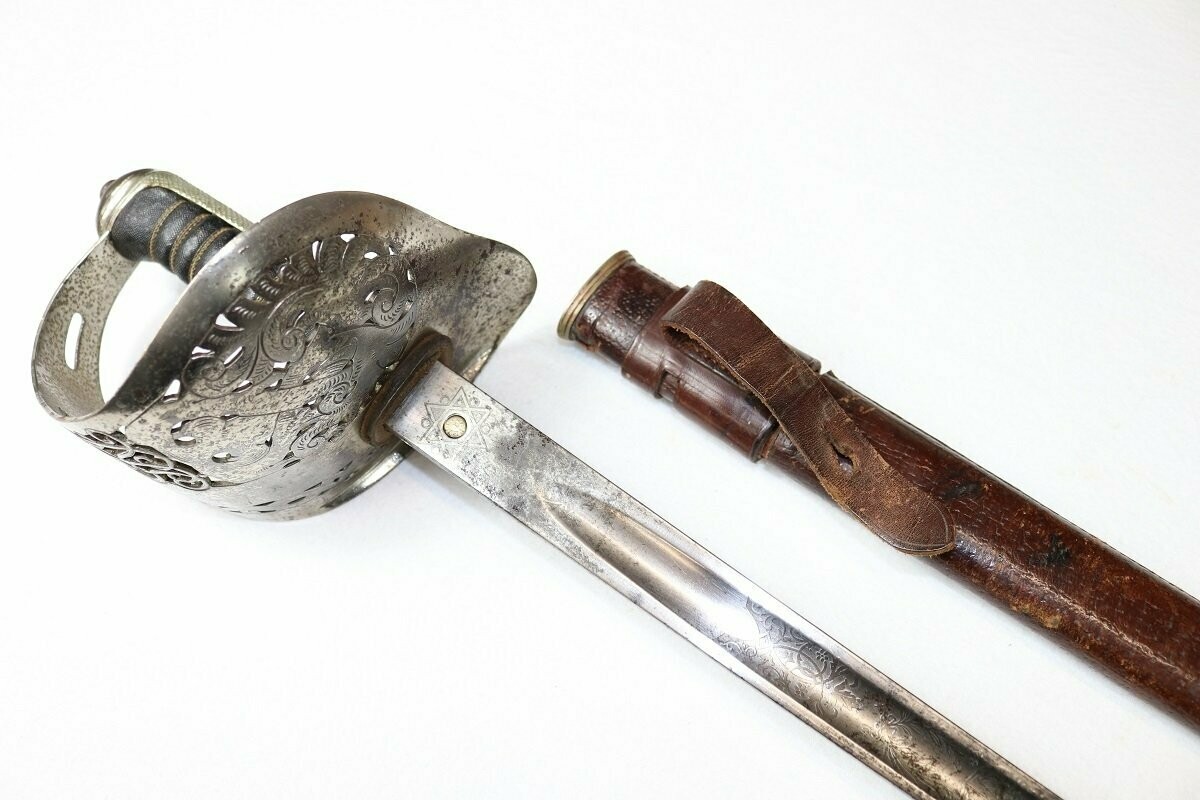 George V era 1897 Pattern Infantry Officer's Sword by Gaunt/Thurkle
