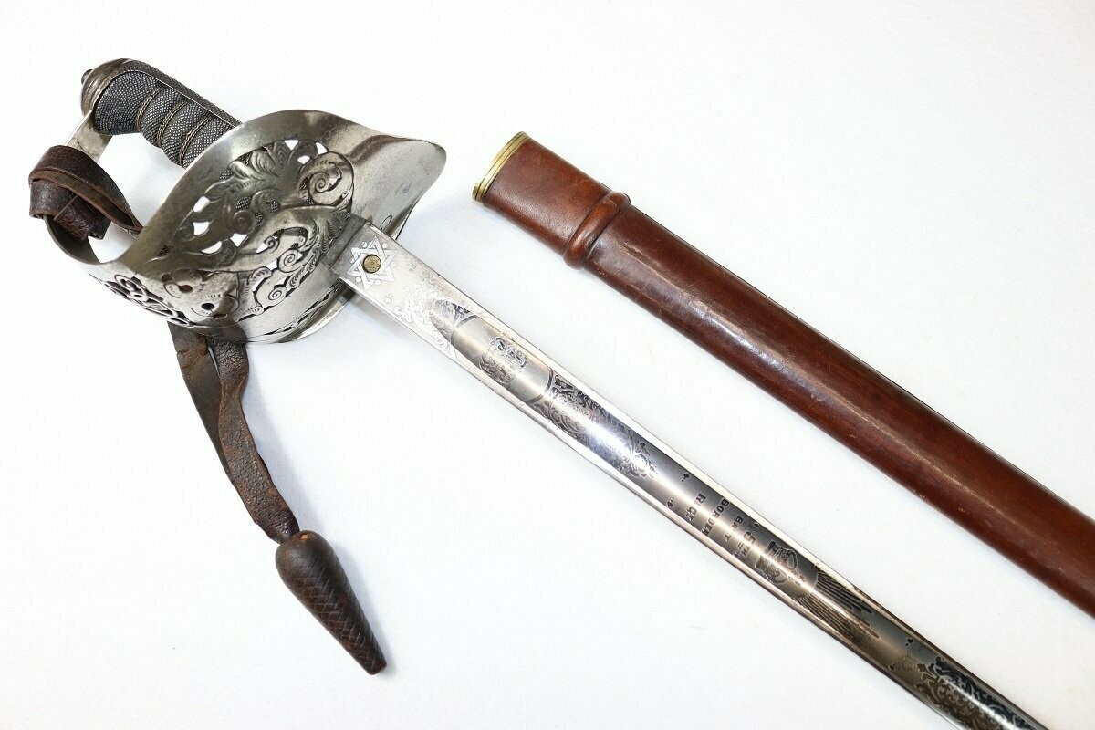 Edwardian Border Regiment Officer's Sword to Named Officer (WW1 Casualty & DSO winner)
