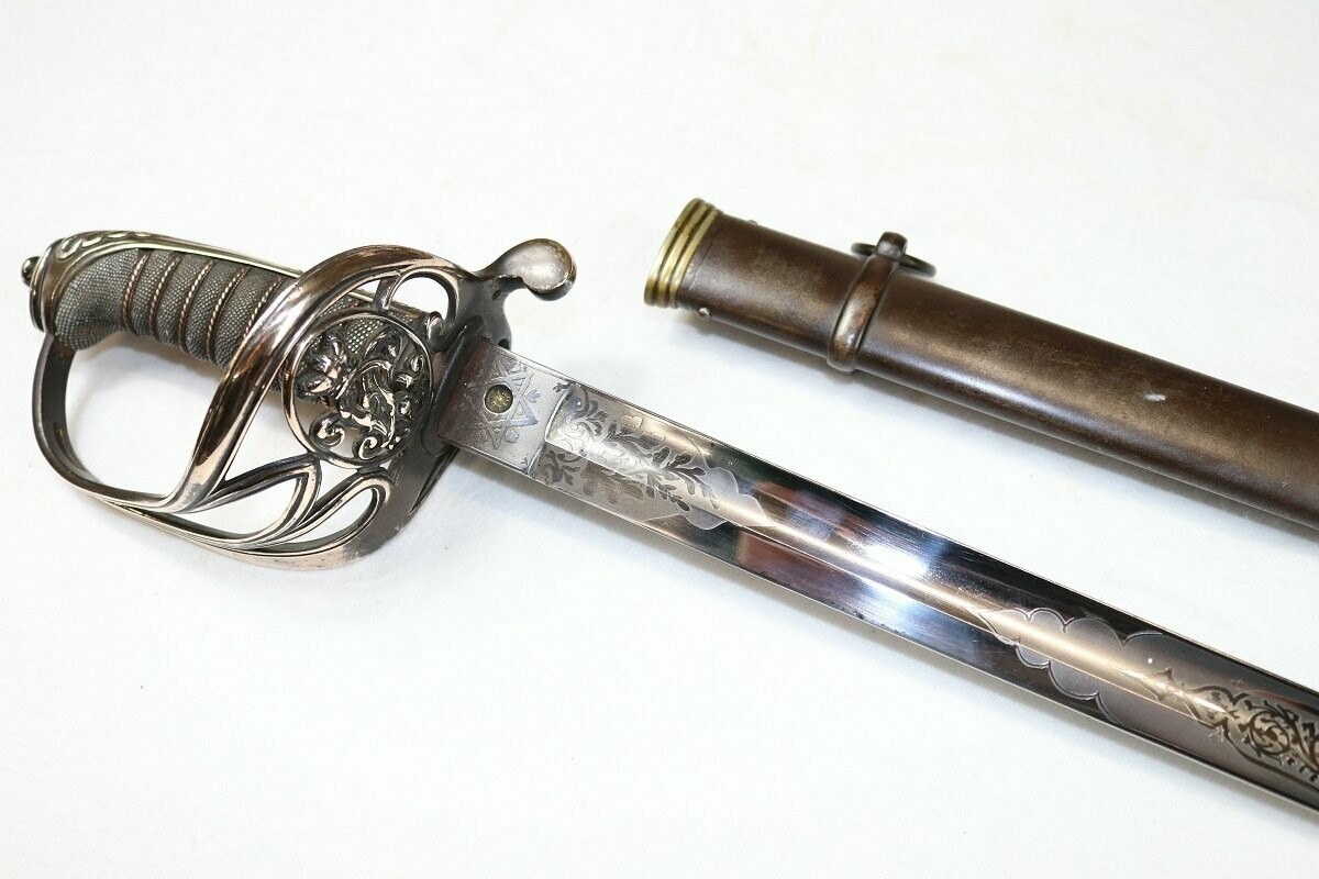 Mid-Victorian 1845 Pattern Infantry Officer's Sword By Thurkle