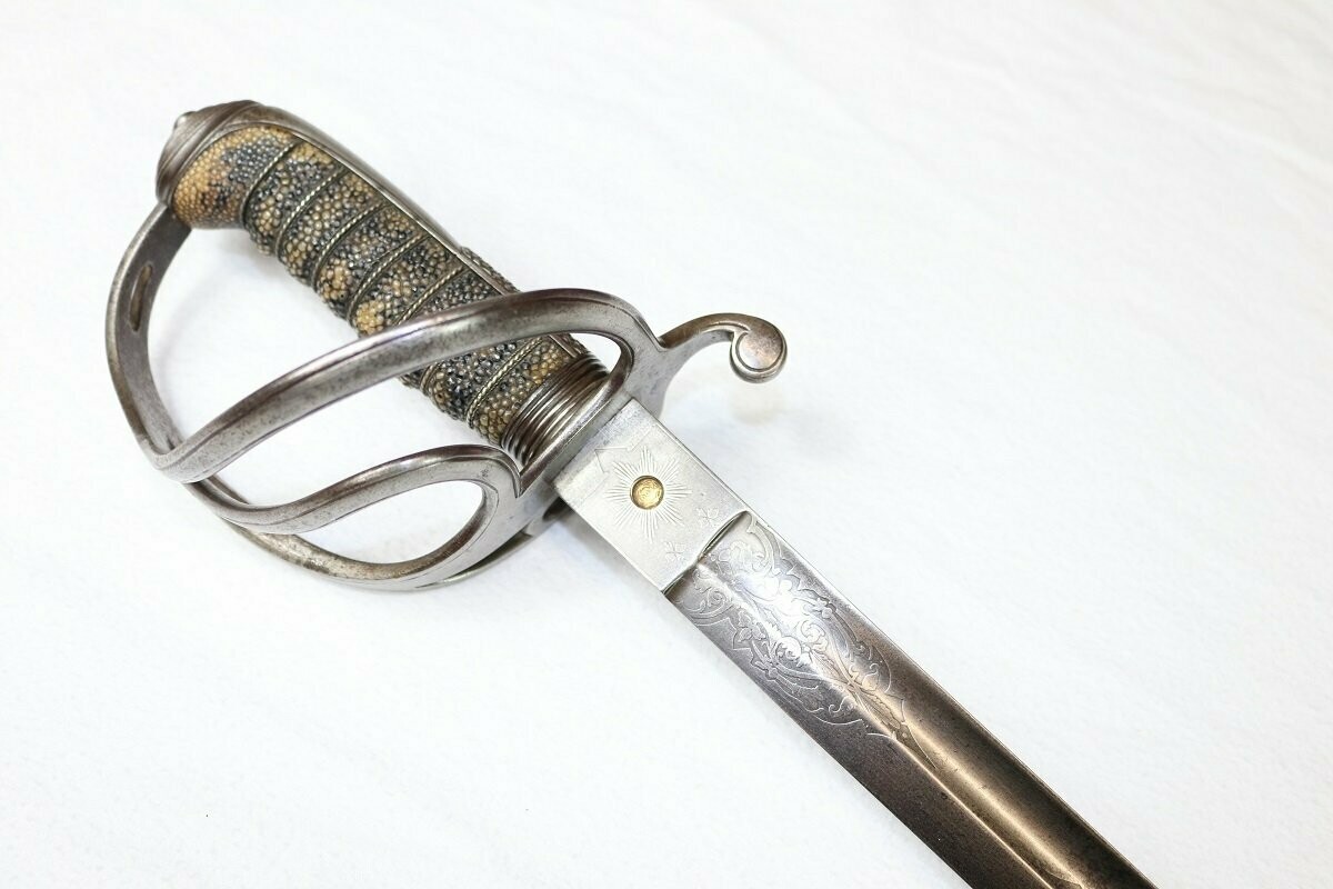 Large & Robust Royal Artillery Officer's Sword by Mole
