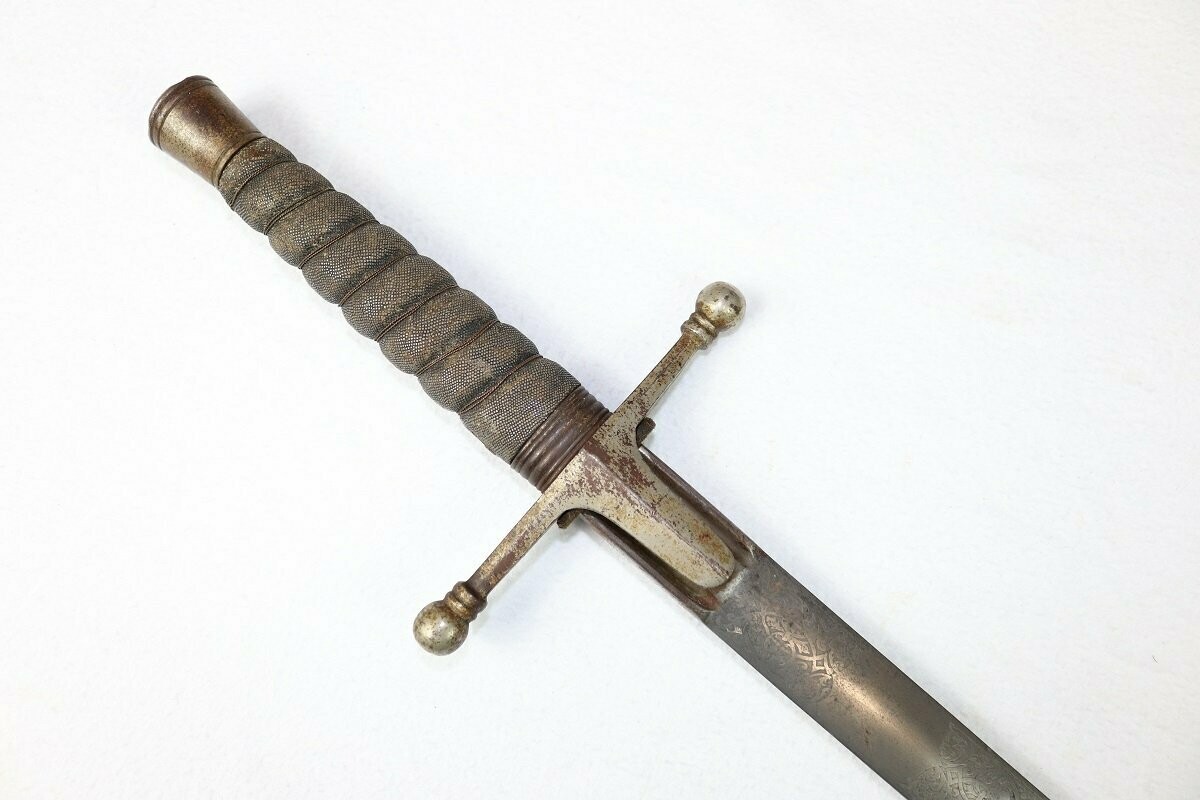 Highland Light Infantry Officer's Cross-Hilt 'Claymore'