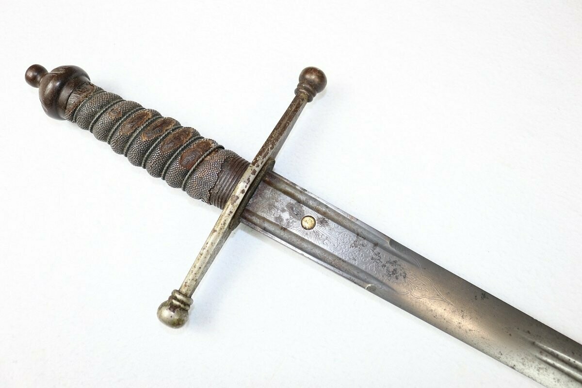 Victorian Highland Officer's Broadsword With Cross-Hilt