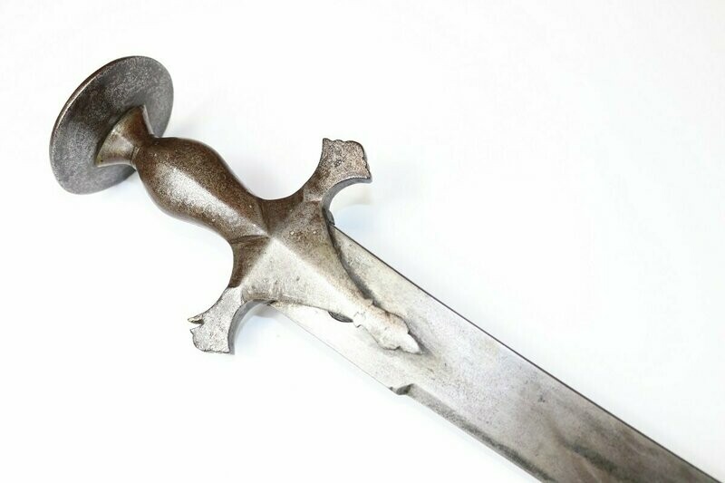 19th century Indian tulwar with remains of silver decoration