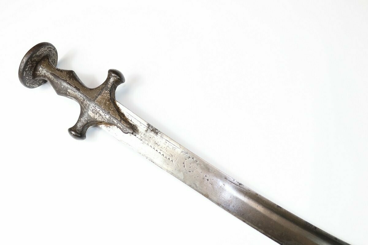 Good quality 19th century Indian tulwar