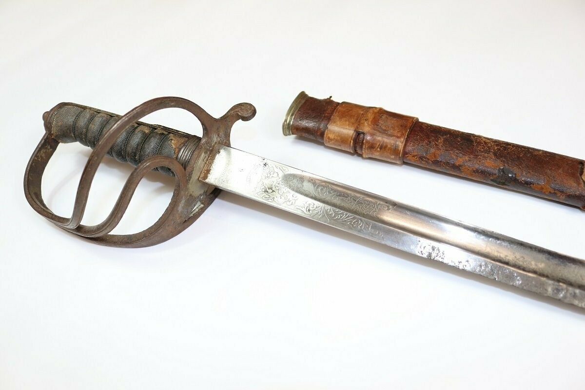 WW1 Era Wilkinson Royal Artillery Officer's Sword For Restoration