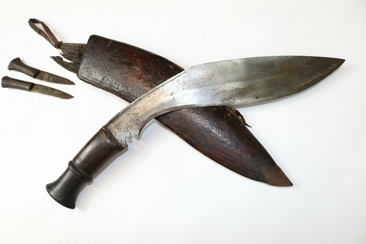 Antique Dui Chirra Kukri