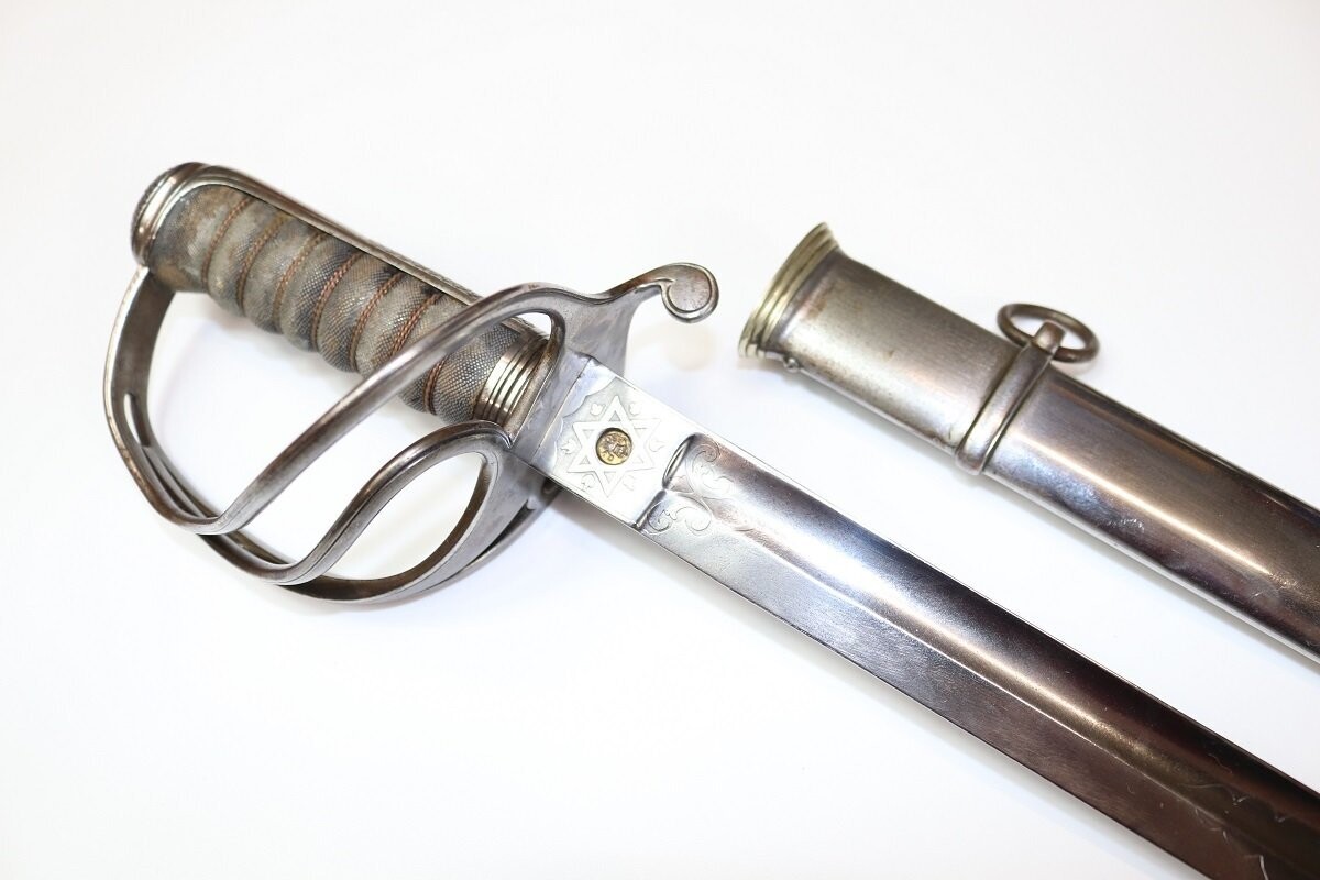Late-Victorian Light Cavalry Officer's Sword by Wilkinson/Hobson