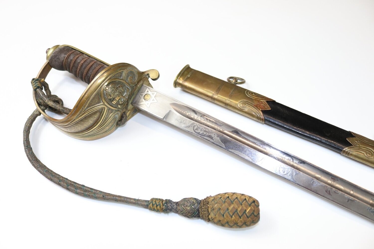 Battle of Jutland Master At Arms Named Presentation Sword