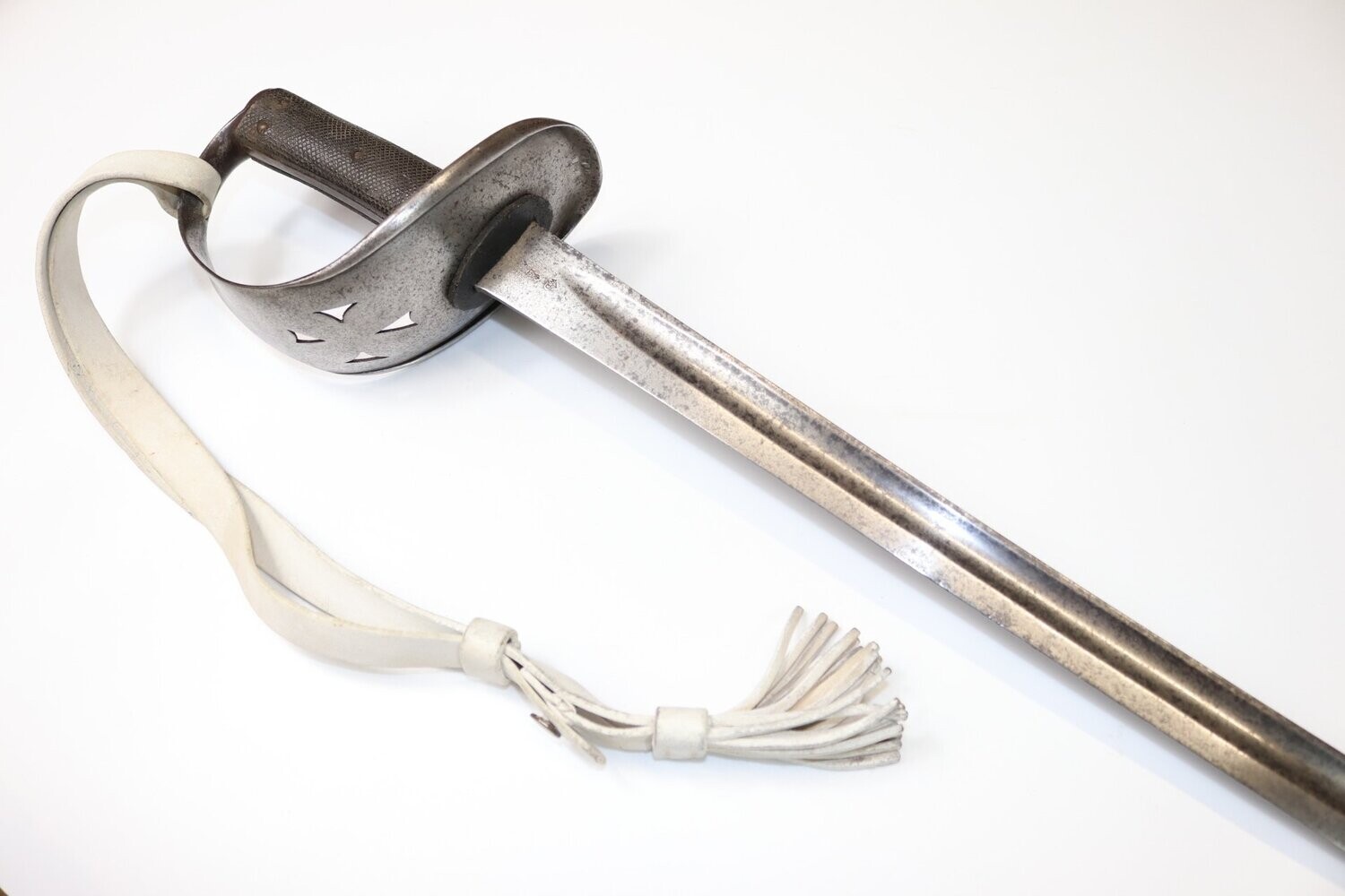 Rare 5th Dragoon Guards Modified 1882 Long Pattern Sword