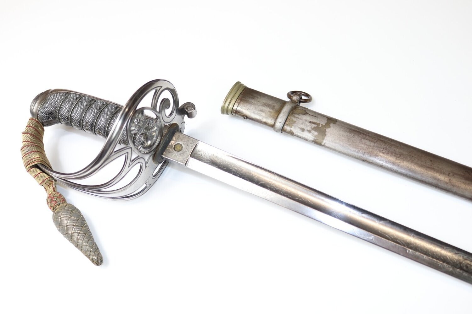 Patent Solid Hilt Thurkle Gurkha Rifles Sword to MID Officer