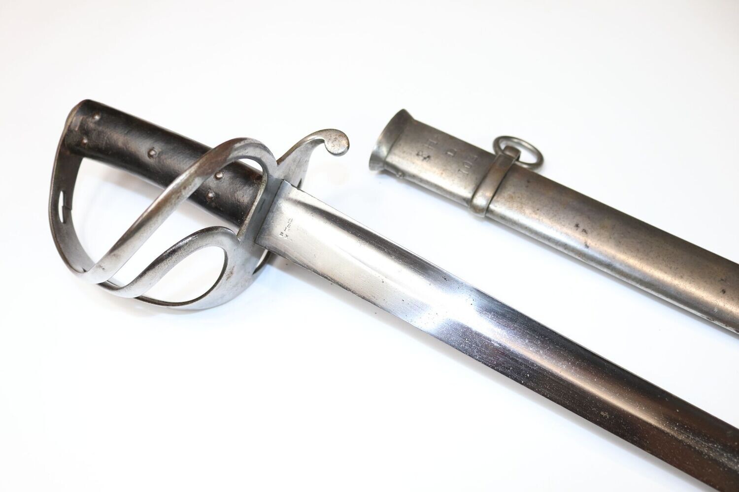 1853 Pattern Cavalry Sword by Mole marked to Royal Horse Artillery and Yeomanry