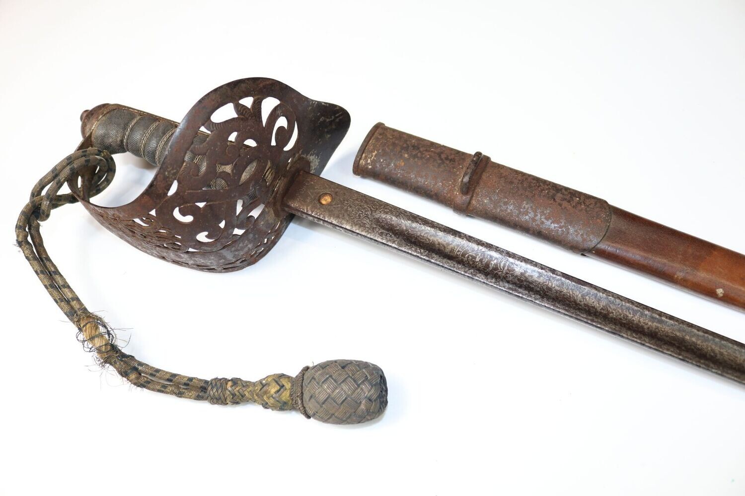 Wilkinson 1895 Pattern Infantry Officer's Sword with Coat of Arms & Crest