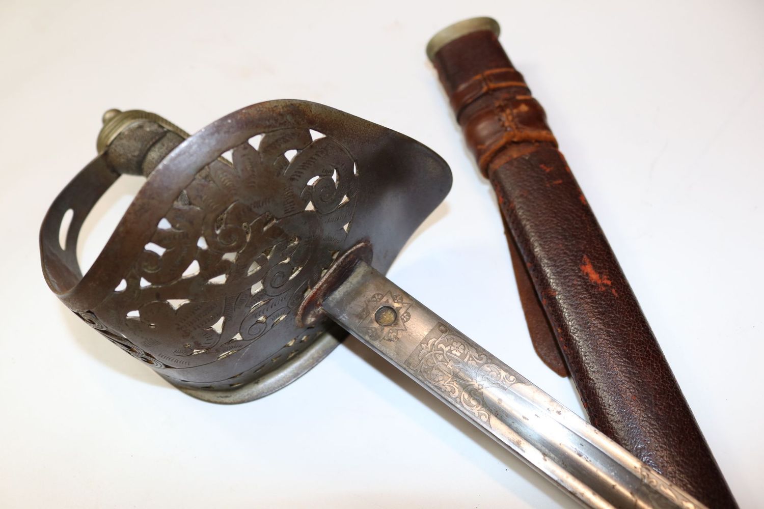 WW1 era George V 1897 Pattern Infantry Officer's Sword