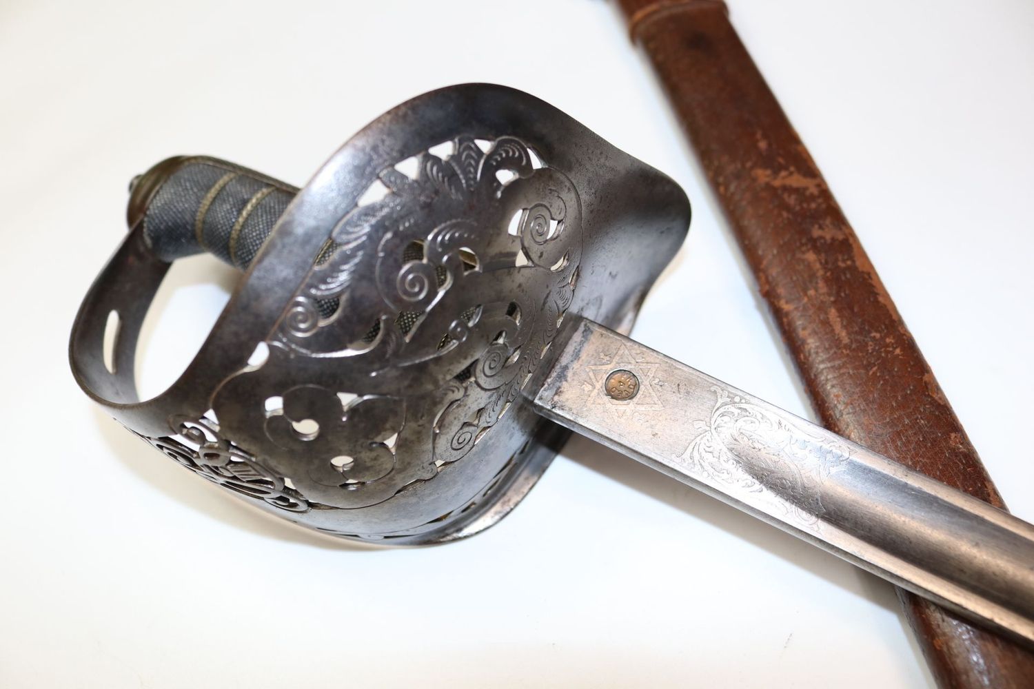 Edwardian 1897 Pattern Infantry Officer's Sword by Pillin/Thresher & Glenny