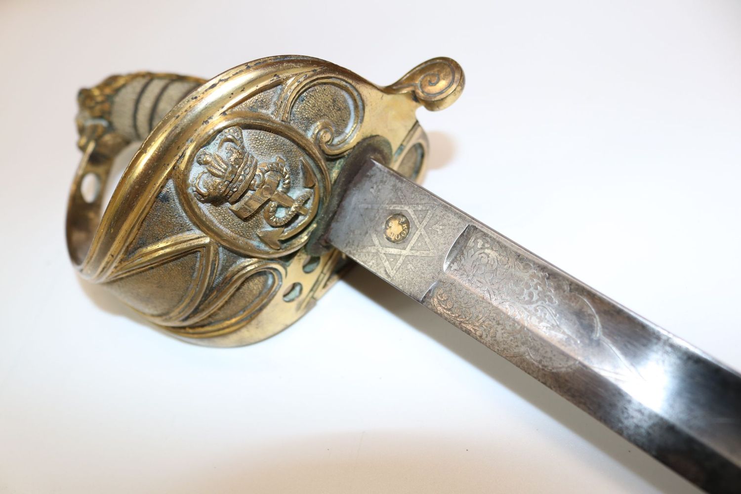 Victorian Royal Navy Officer's Sword