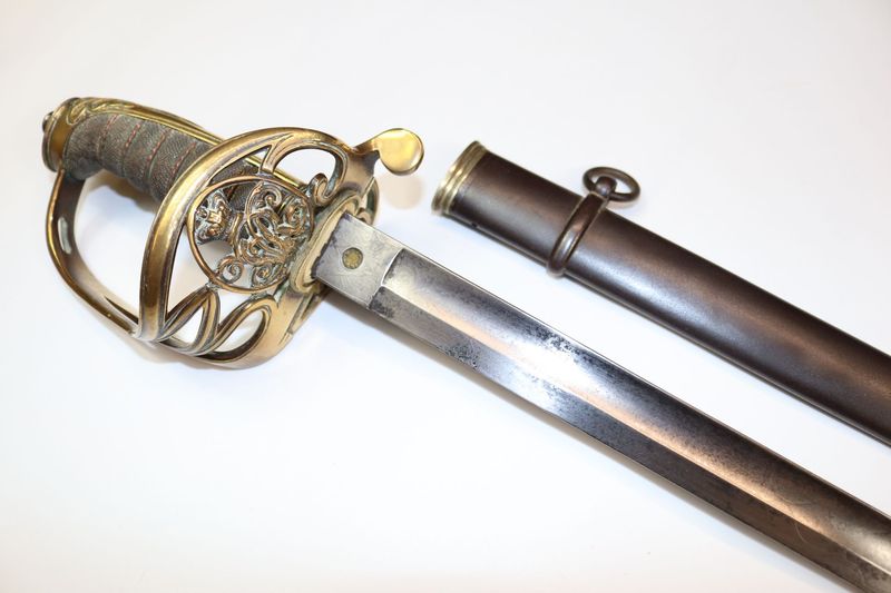 Victorian 1845 Pattern Infantry Officer's Sword by Flight