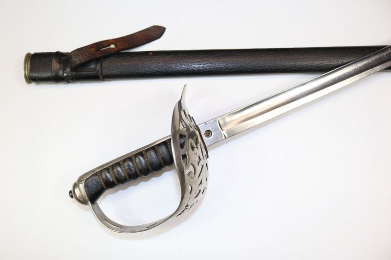 Late-Victorian Infantry Officer's Sword with 1895 Hilt