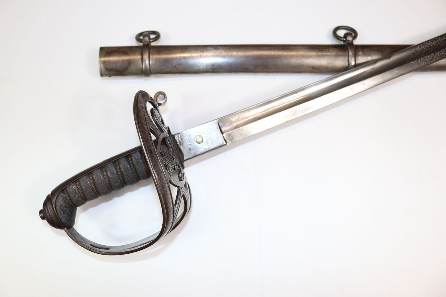 Victorian Volunteer Rifles Officer's Sword Victorian Volunteer Rifles Officer's Sword