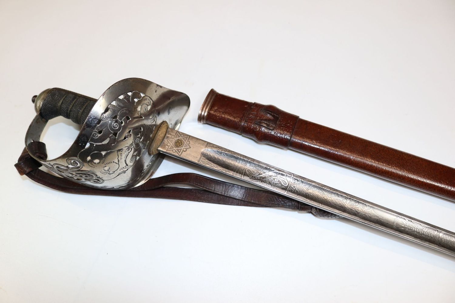 WW1 Royal Engineers Officer's Sword WW1 Royal Engineers Officer's Sword