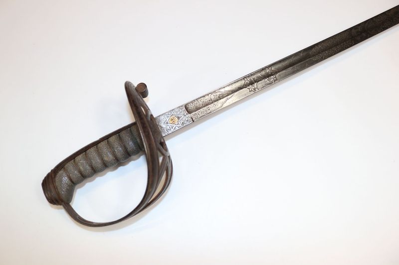 Tower Hamlets Volunteer Rifles Officer's Sword with Crest