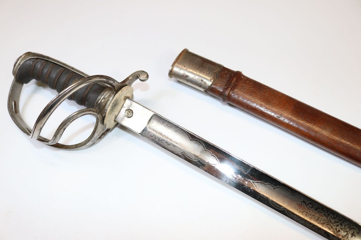 Scottish Royal Artillery Officer's Sword by Millan & Mann