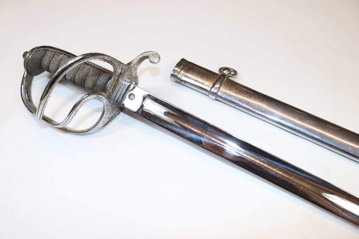 Victorian Light Cavalry or Artillery Officer Sword