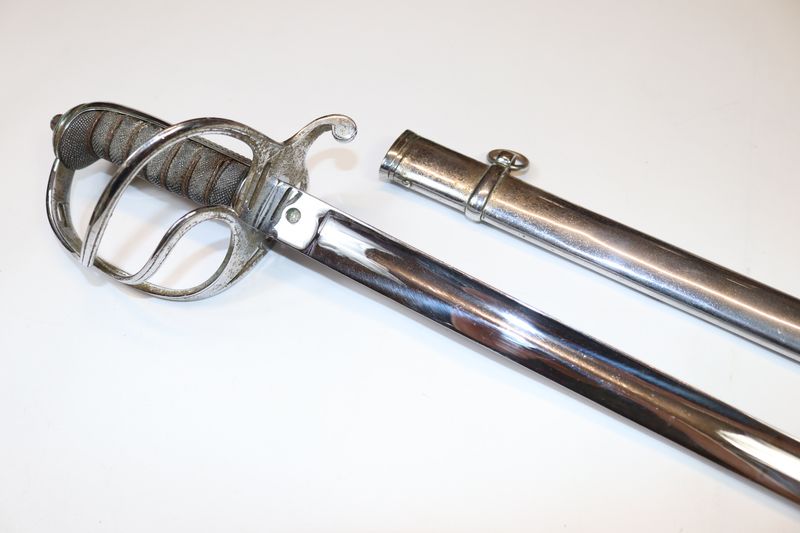 Victorian Light Cavalry or Artillery Officer Sword