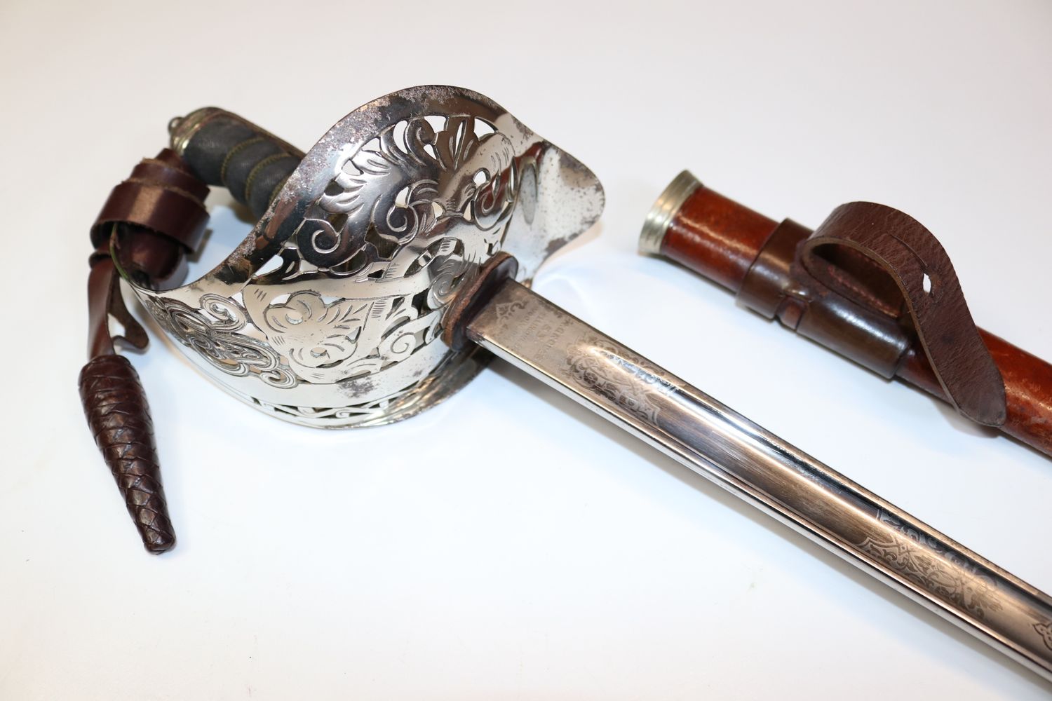 WW1 era Royal Engineers Officer's Sword WW1 era Royal Engineers Officer's Sword