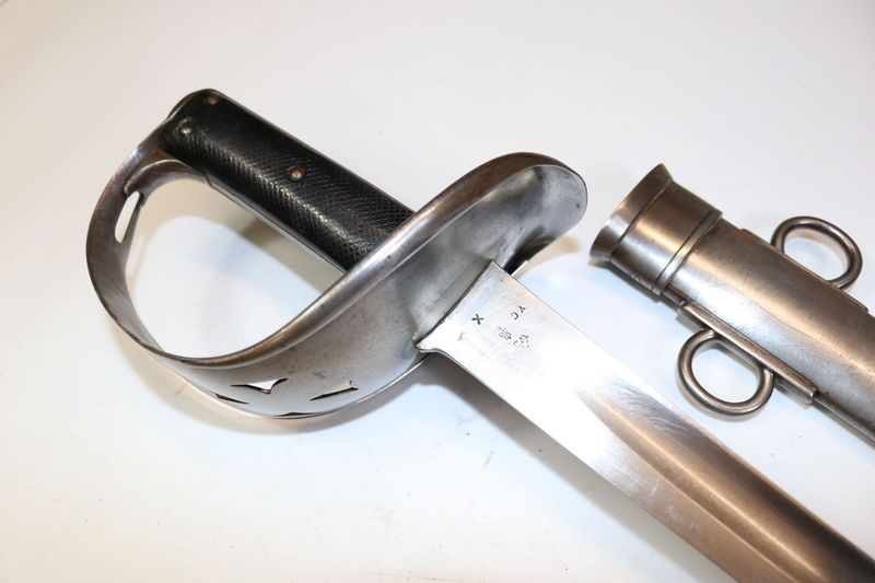 Boer War 1890 Pattern Cavalry Sword of the 5th Dragoon Guards