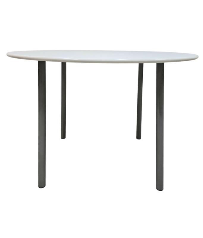 Vintage White Round Dining Table with Matte Metal Legs