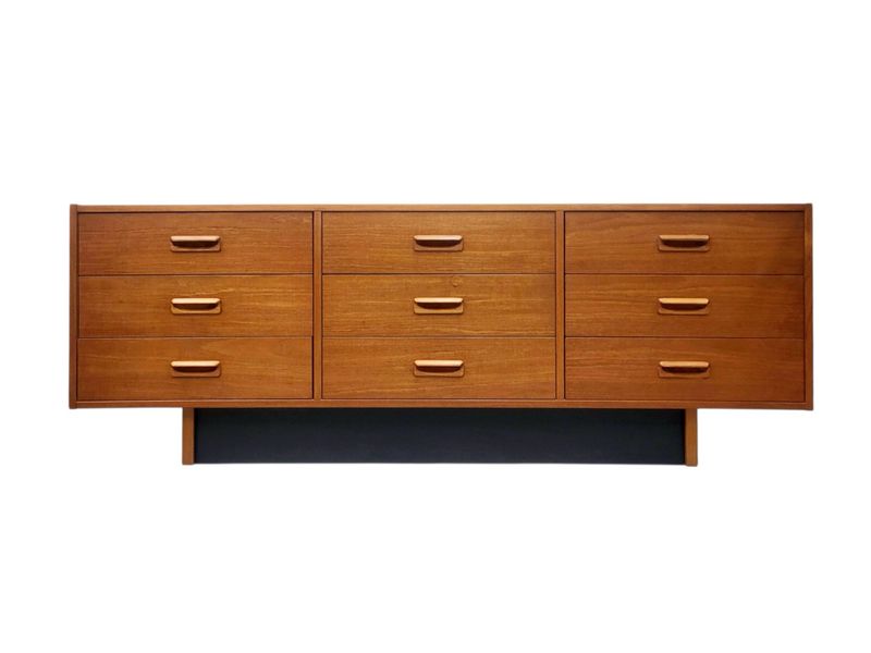 Mid Century Teak Nine Drawer Dresser or Credenza with Black Plinth