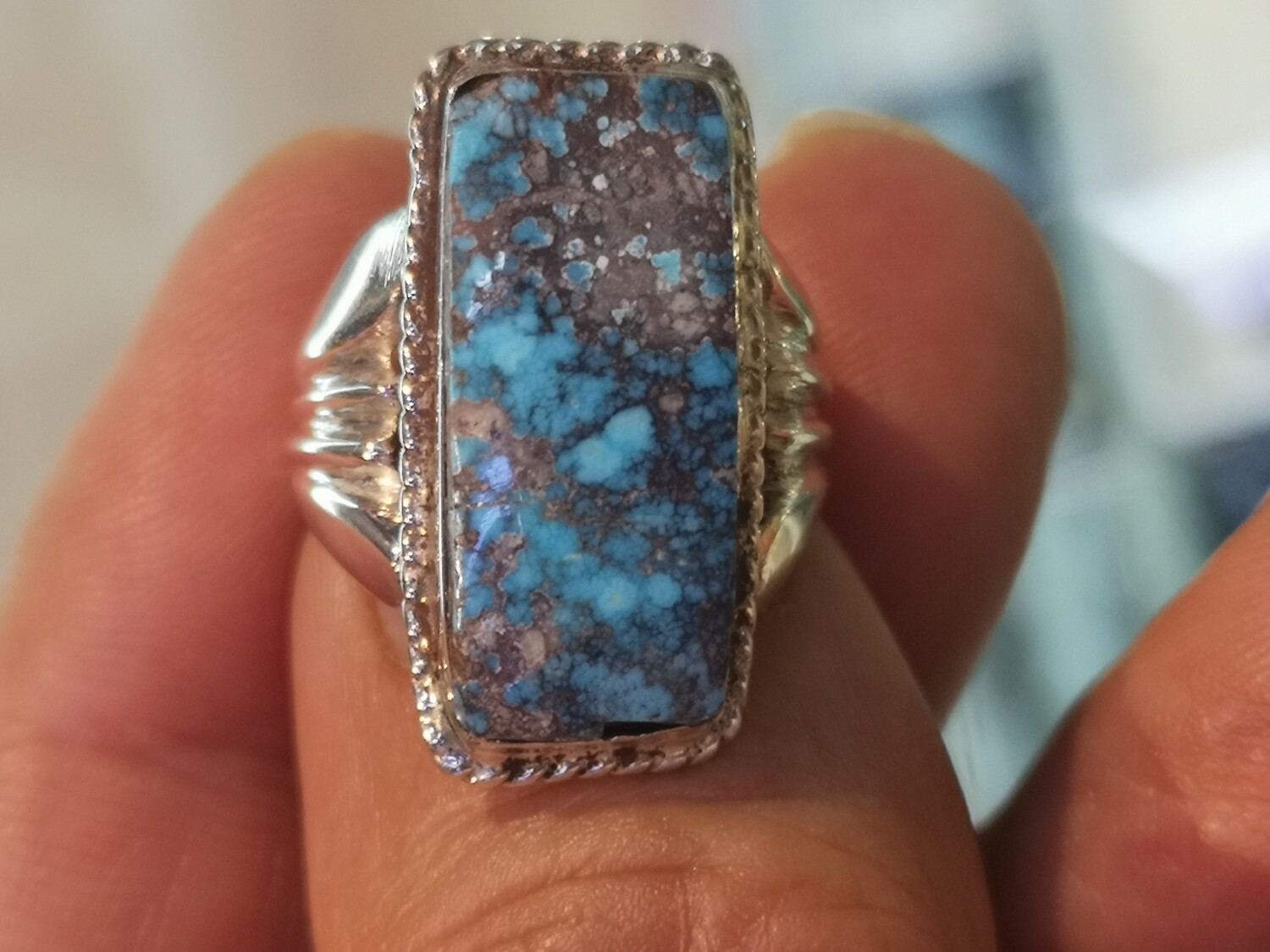 Turquoise 