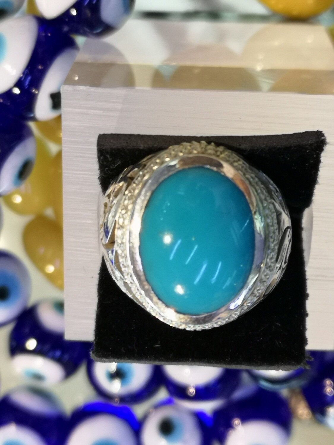 Turquoise 