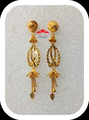 Savya Gold Earrings
