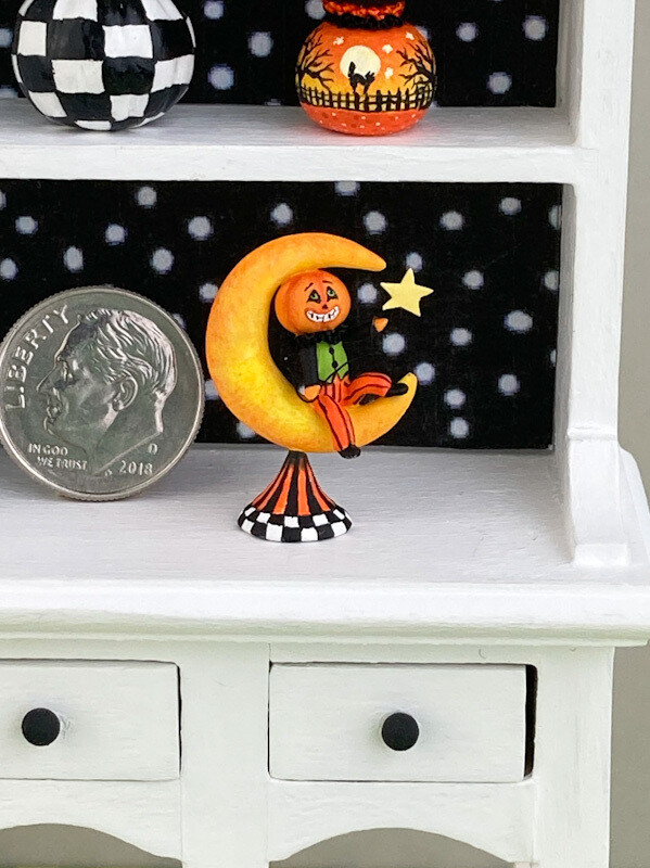 1:12 Halloween Jack O Lantern Man On Moon