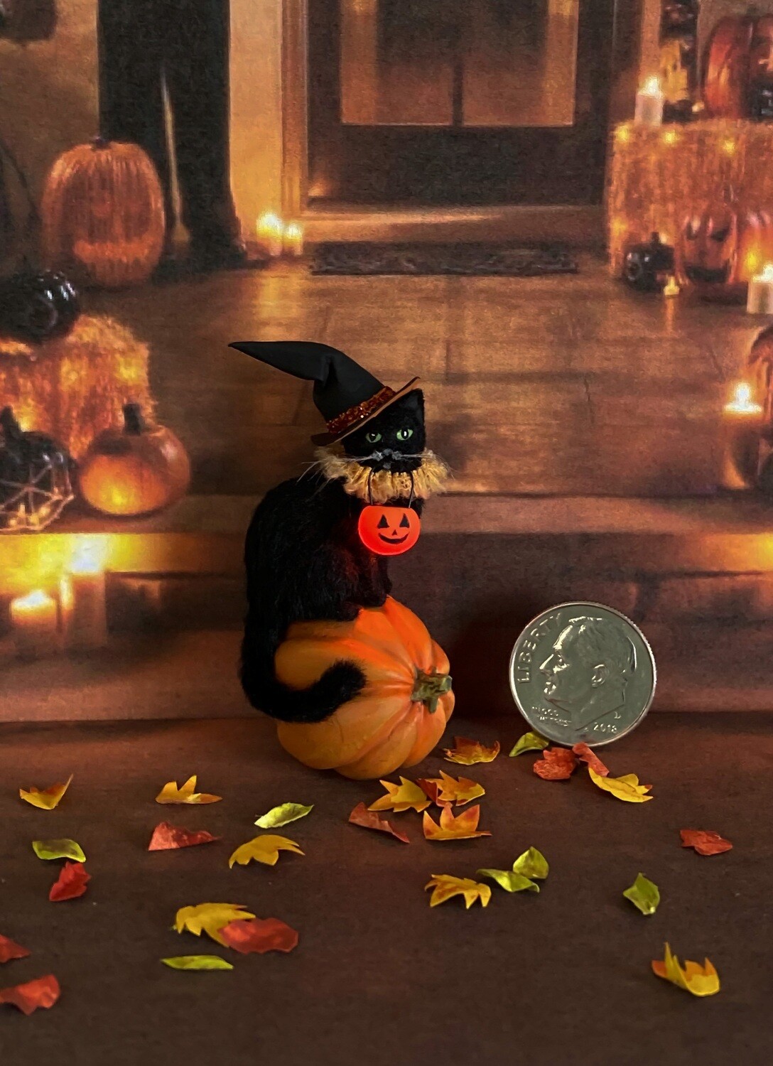 Spooky Lighted Halloween Black Cat