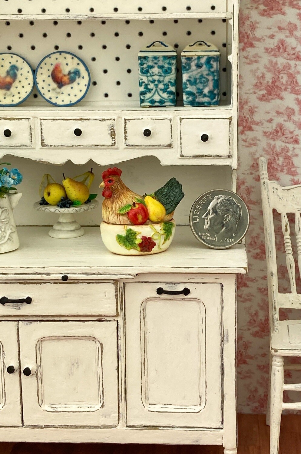 Covered Rooster/Hen Bowl