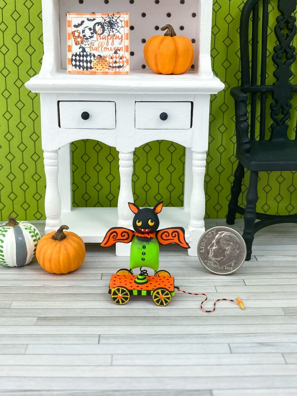 1:12 Scale Halloween Bat Pull Toy