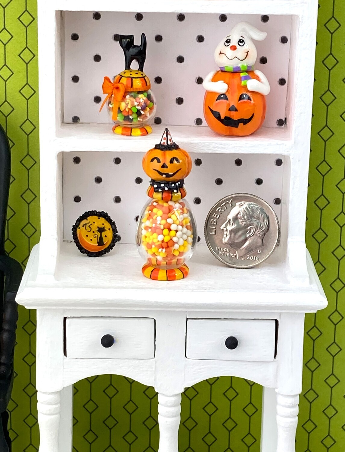 1:12 Scale Jack-O-Lantern Candy Container