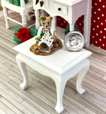 1:12 Scale Christmas Bear With Gingerbread House