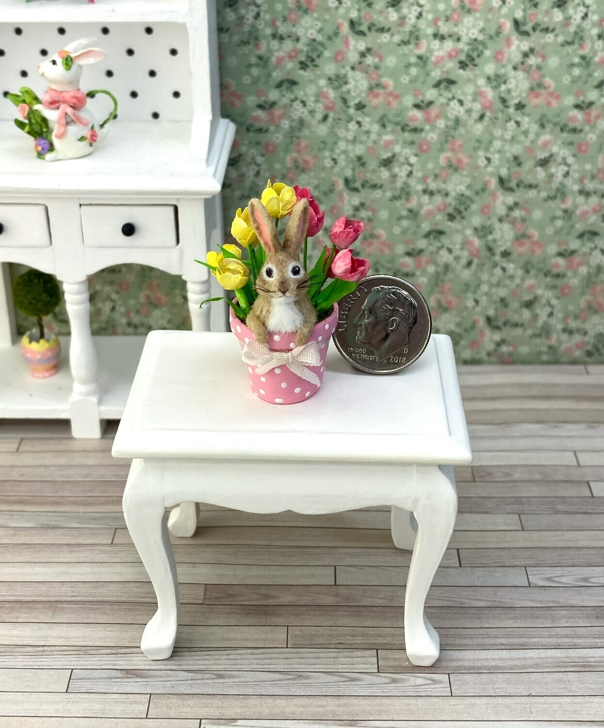 1:12 Scale Bunny In Tulips