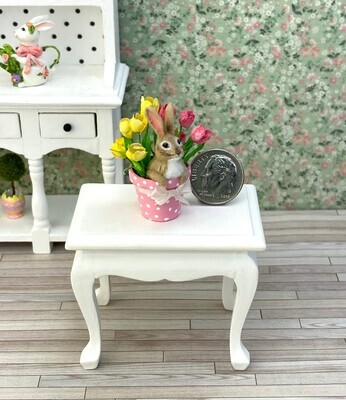 1:12 Scale Bunny In Tulips