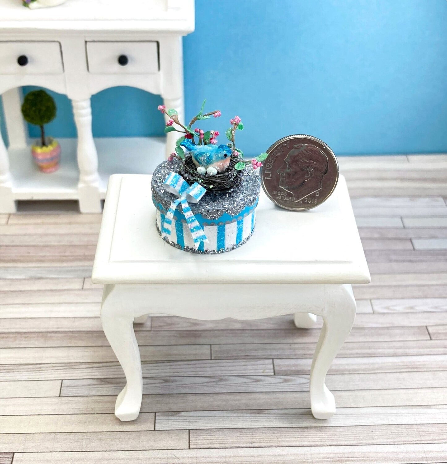 1:12 Scale Spring Bluebird Box