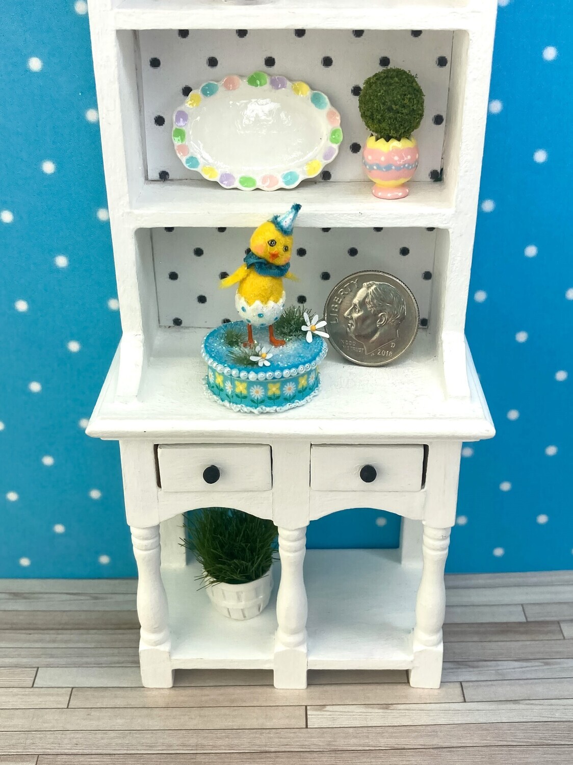 1:12 Scale Easter Chick Box