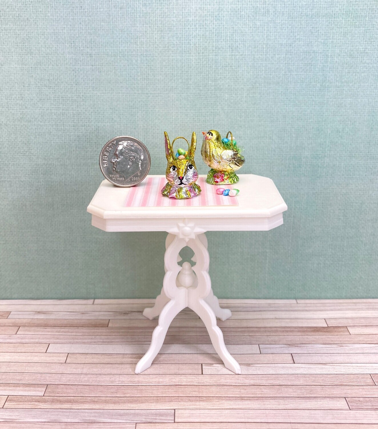 1:12 Scale Foil Covered Easter Bunny Bucket