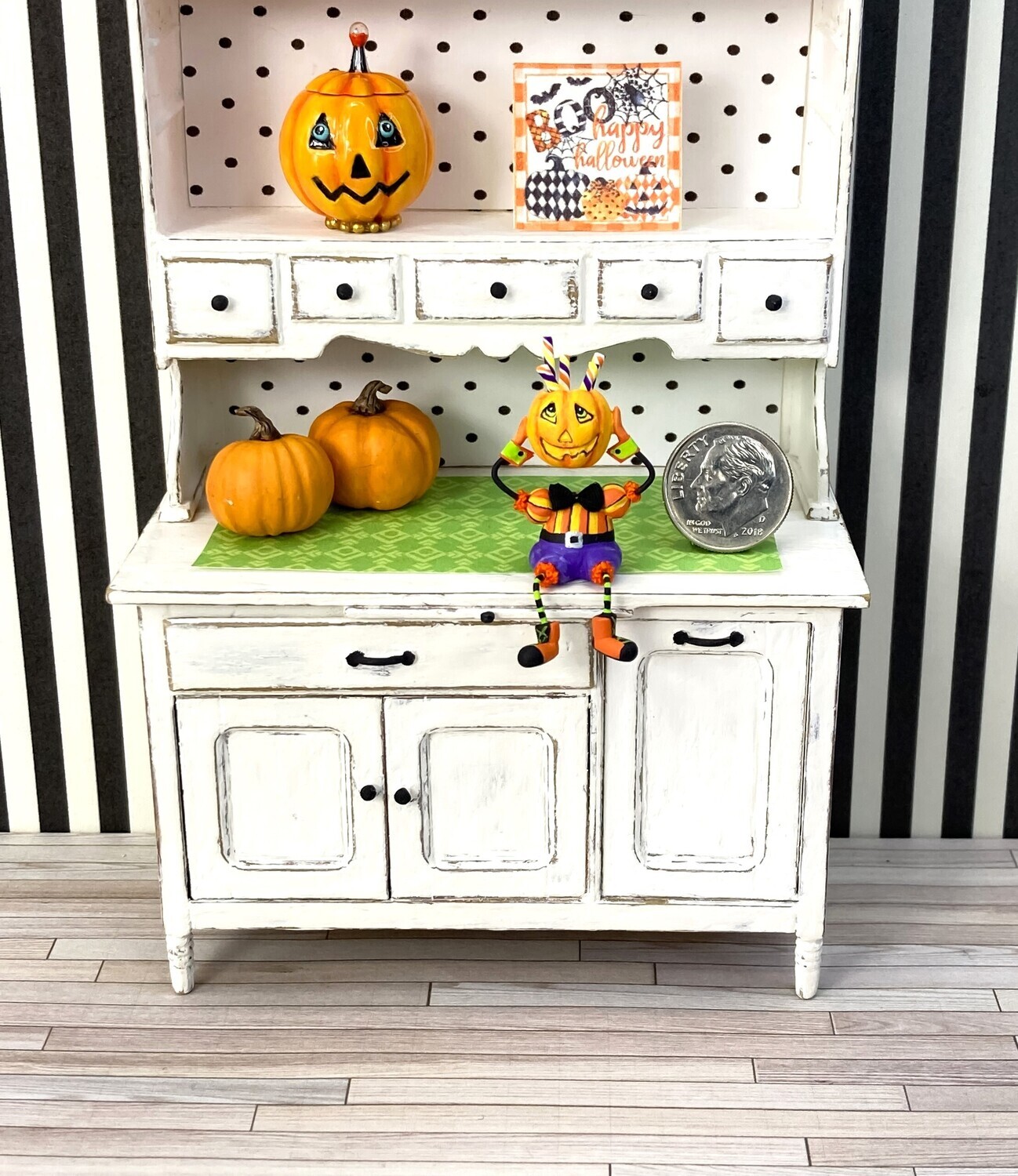 1:12 Scale Shelf Sitter Jack-O-Lantern Candy Bowl