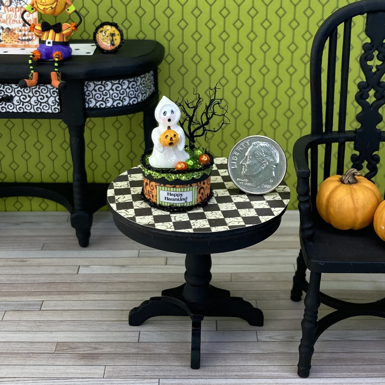 1:12 Scale Halloween Ghost Box