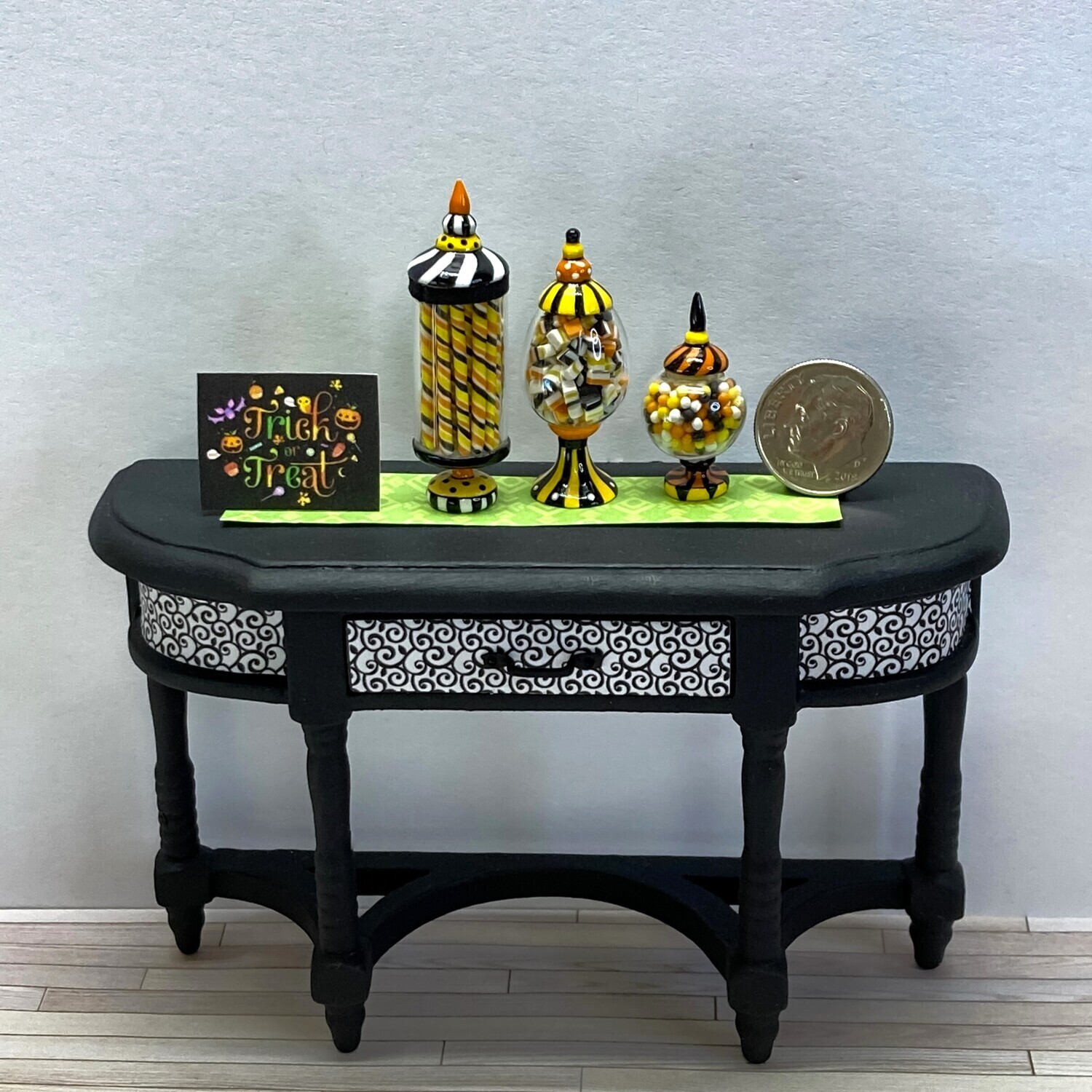 1:12 Scale Set Of 3 Halloween Candy Jars
